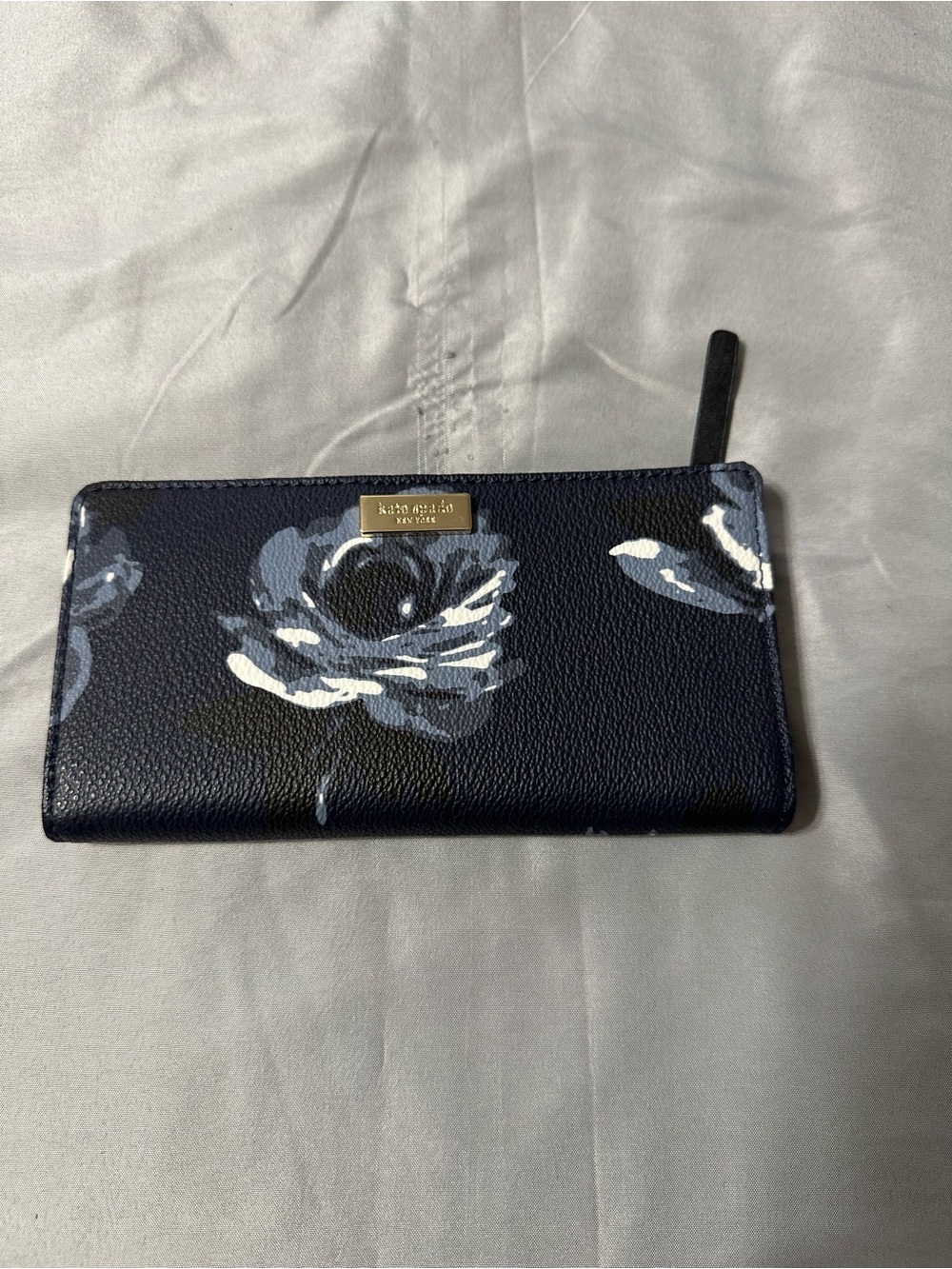 KATE SPADE LONG WALLET